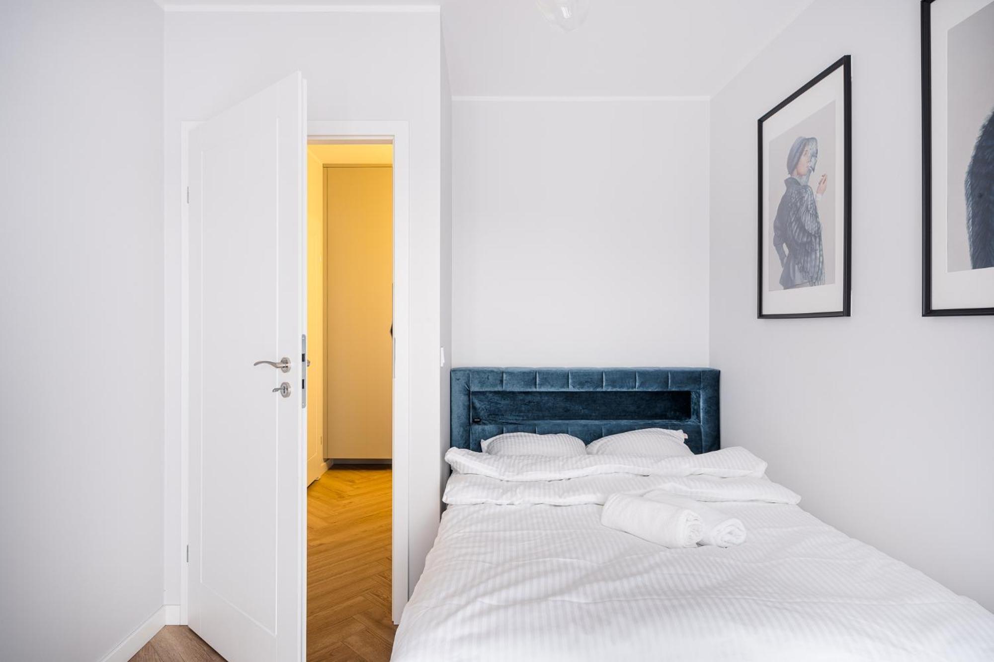 Rentplanet - Nowa Manufaktura Lägenhet Wrocław Exteriör bild